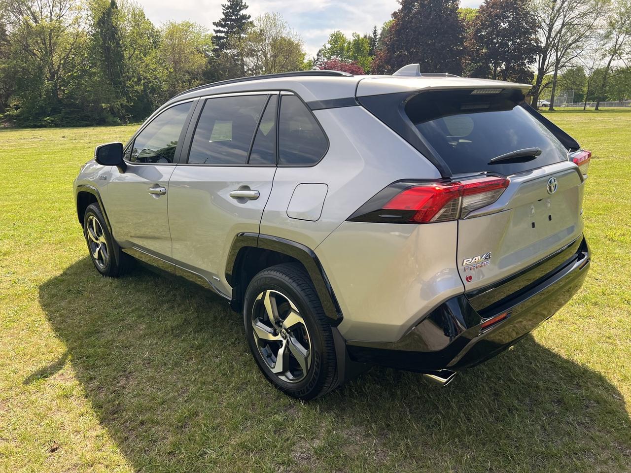 2023 Toyota RAV4 Prime SE AWD *ONE Owner Photo