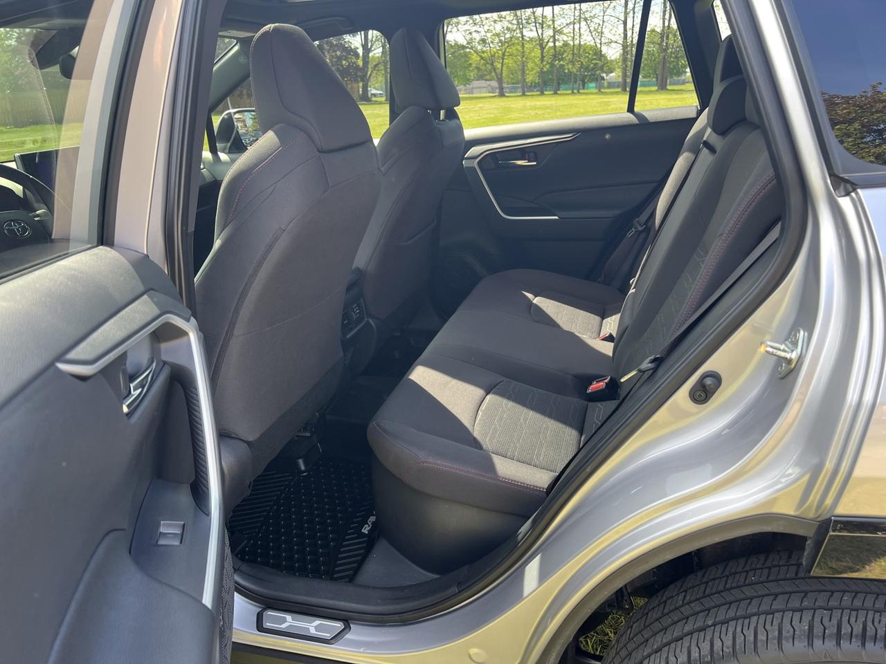 2023 Toyota RAV4 Prime SE AWD *ONE Owner Photo