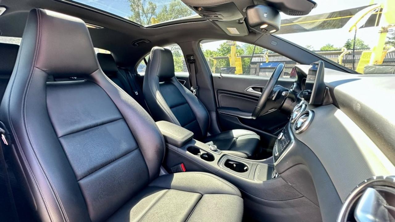 2018 Mercedes-Benz CLA 250 * AWD * MUST SEE CLA 250 4MATIC Photo