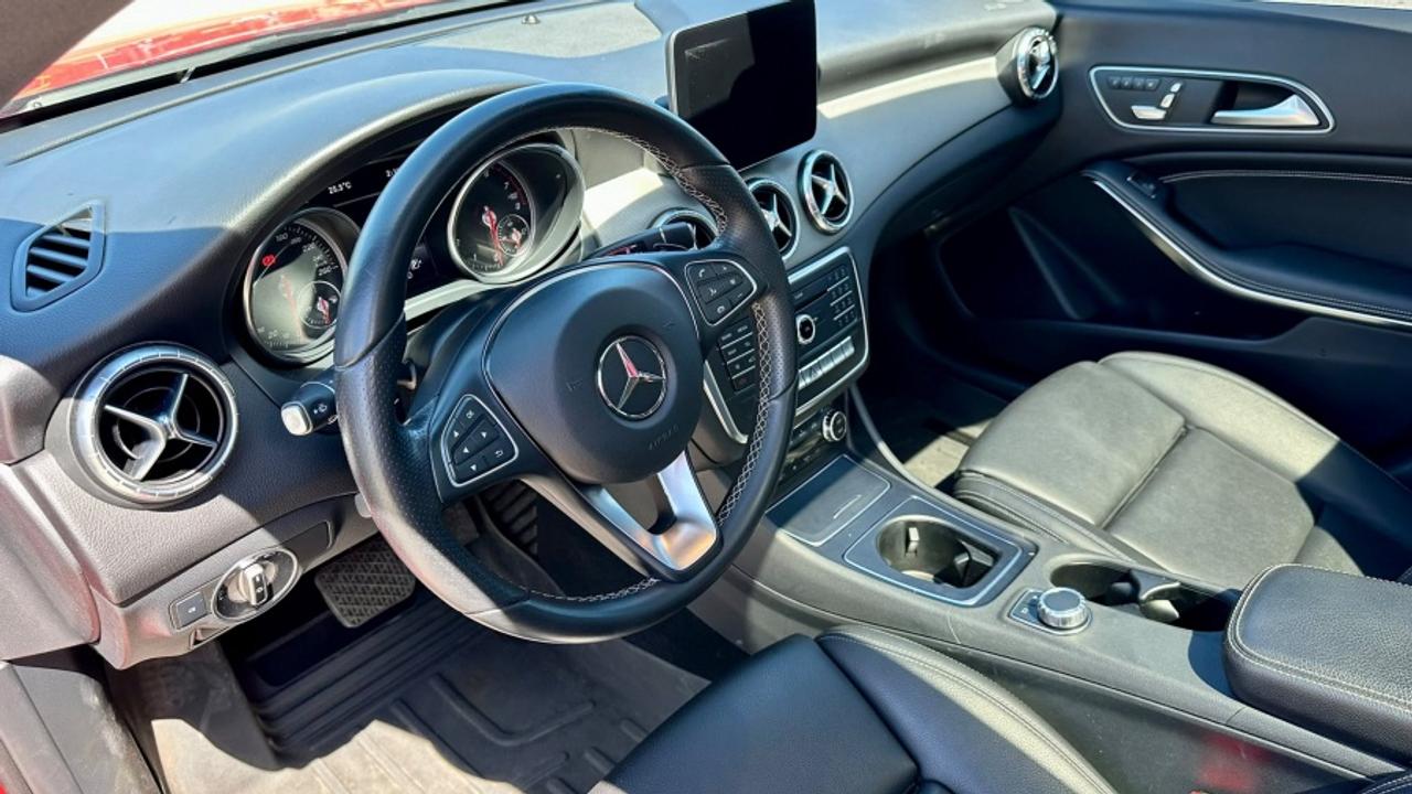 2018 Mercedes-Benz CLA 250 * AWD * MUST SEE CLA 250 4MATIC Photo