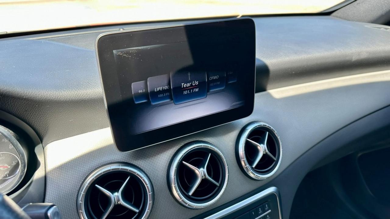 2018 Mercedes-Benz CLA 250 * AWD * MUST SEE CLA 250 4MATIC Photo