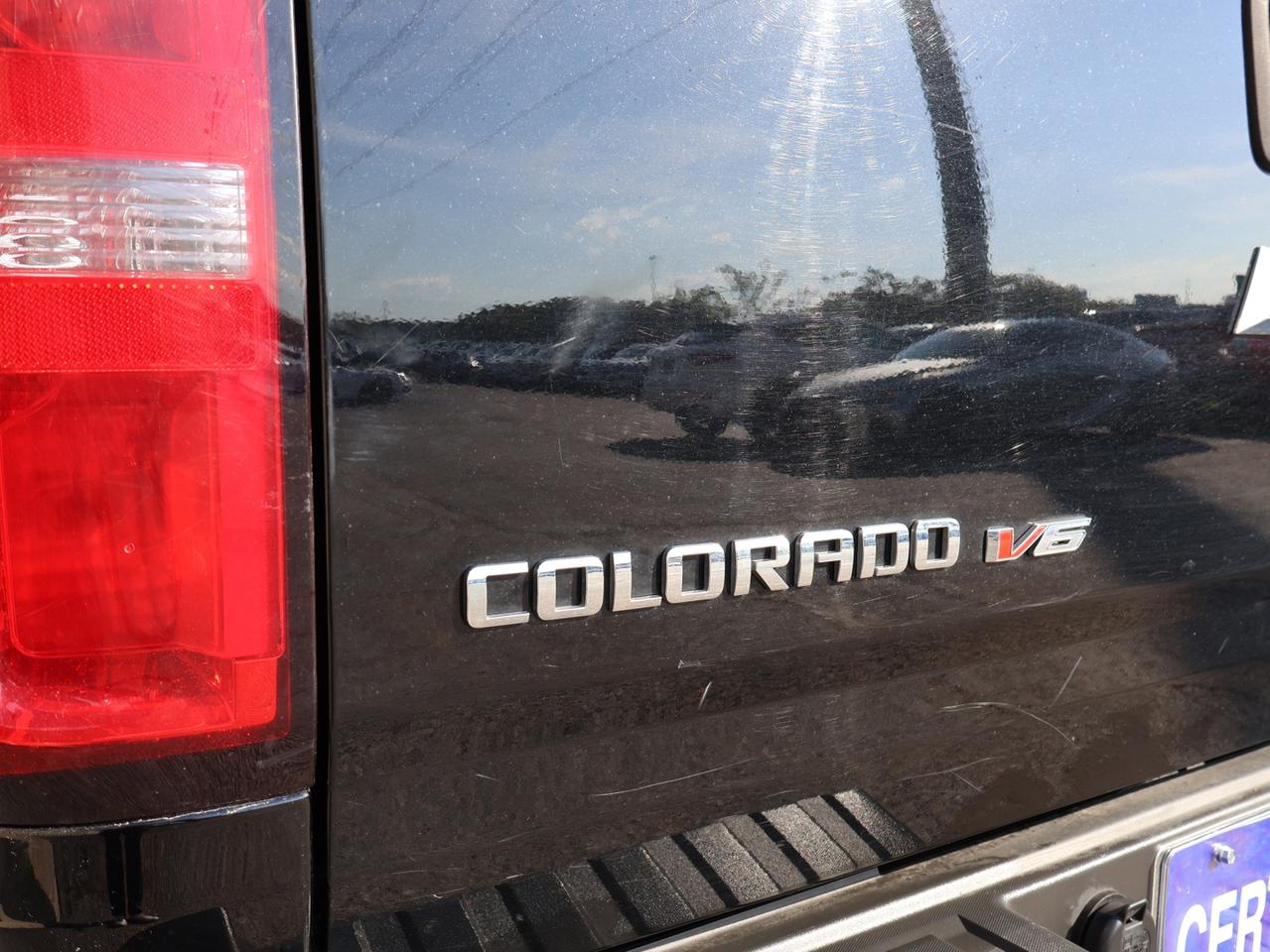 2019 Chevrolet Colorado V6 LT CREW 4WD CERTIFIED *ACCIDENT FREE* CAMERA BLUETOOTH CRUISE ALLOYS Photo