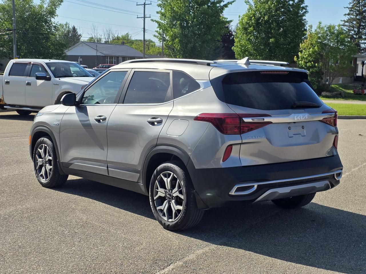 2023 Kia Seltos EX PREMIUM Photo