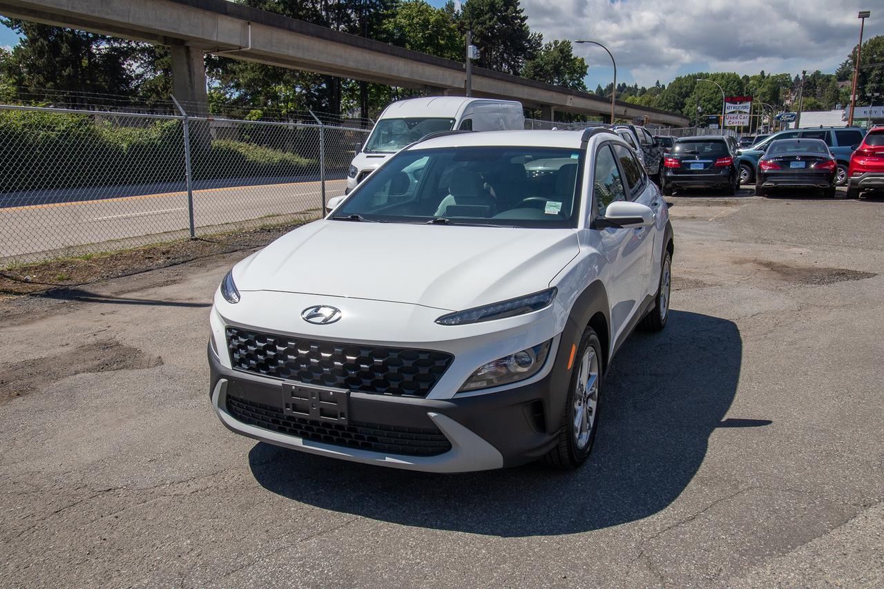 2022 Hyundai KONA 2.0L LE FWD Photo0