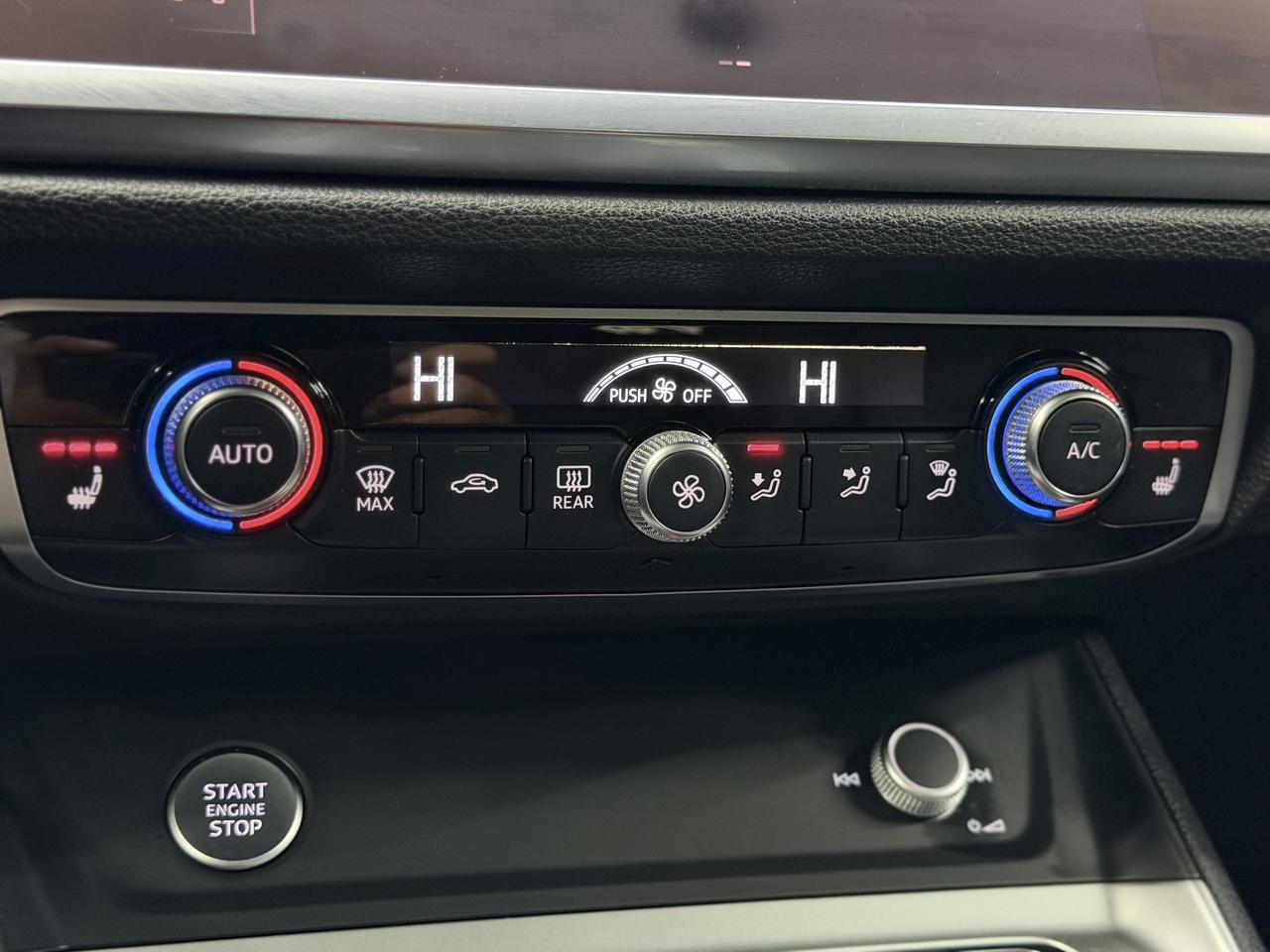2020 Audi Q3 S-LINE|BACKUP|BSM|LDW|CARPLAY|PANO| Photo