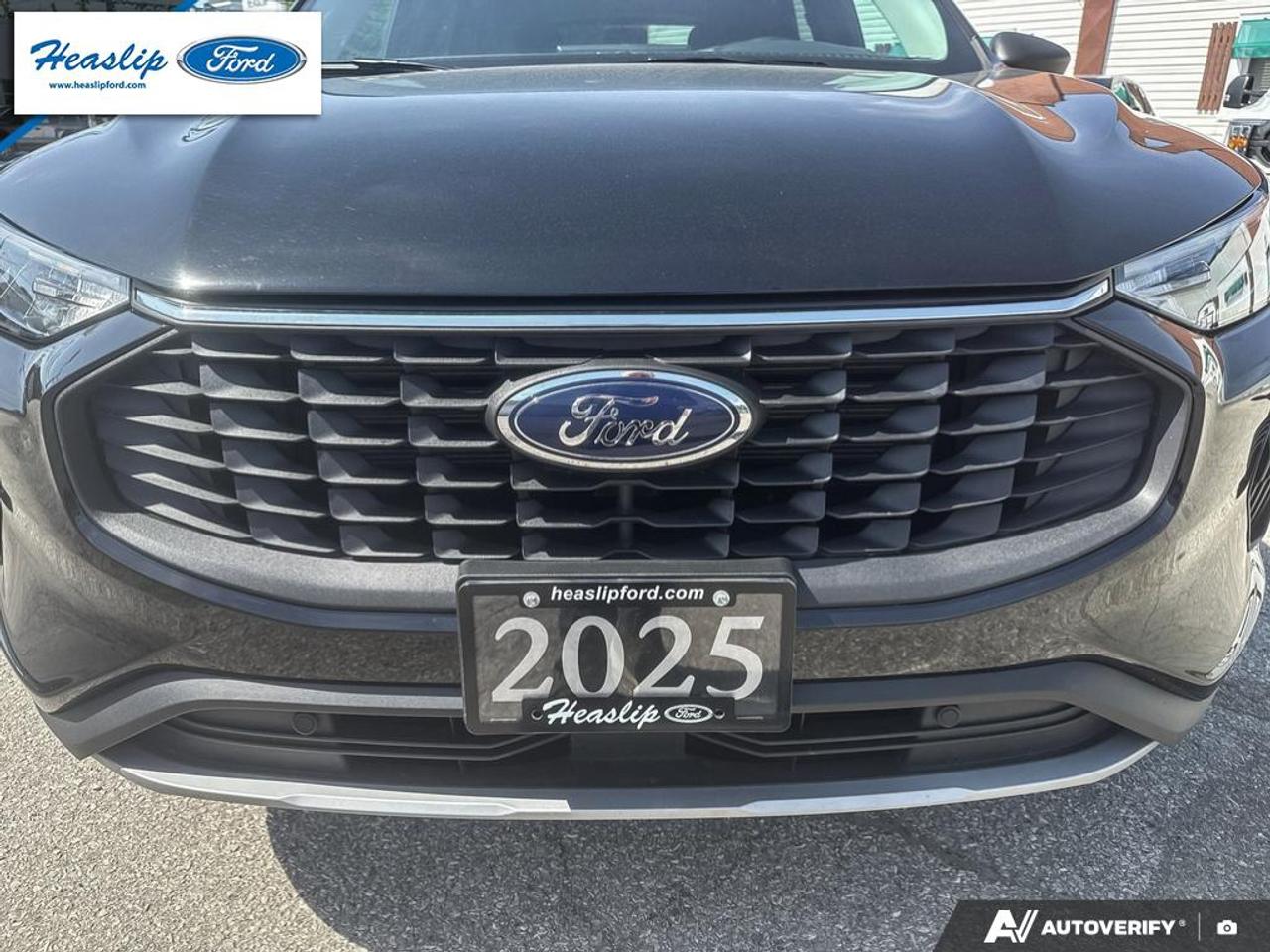 2025 Ford Escape Active Photo