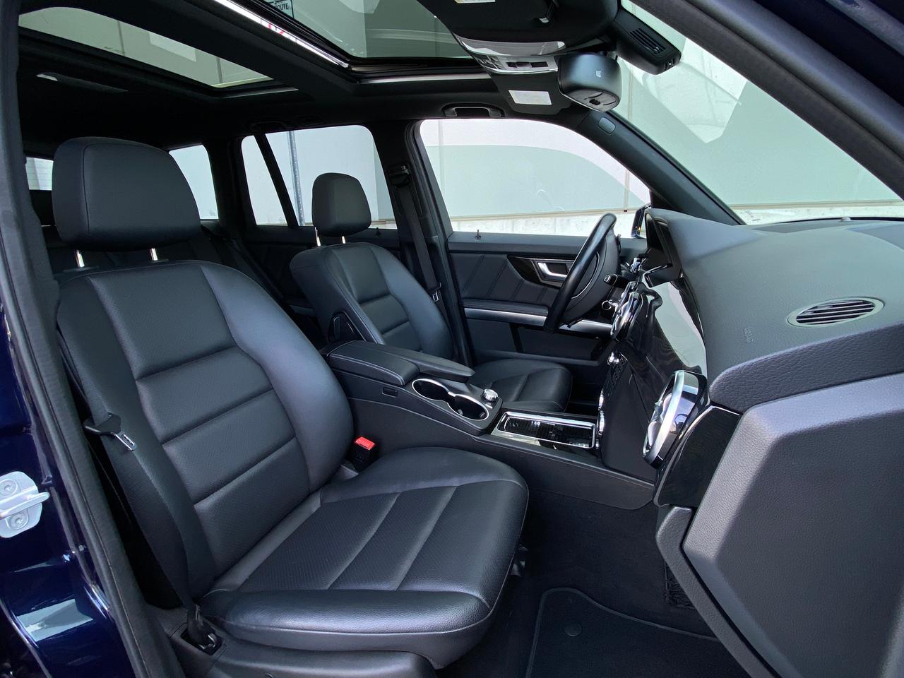 2015 Mercedes-Benz GLK-Class GLK250-4MATIC-BLUETEC-NAV-CAMERA-PANO ROOF-1 OWNER Photo