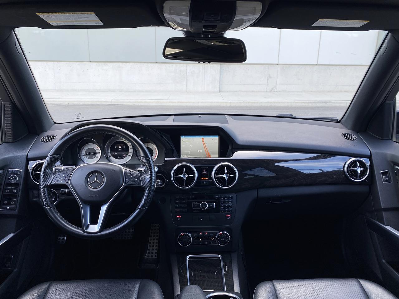 2015 Mercedes-Benz GLK-Class GLK250-4MATIC-BLUETEC-NAV-CAMERA-PANO ROOF-1 OWNER Photo