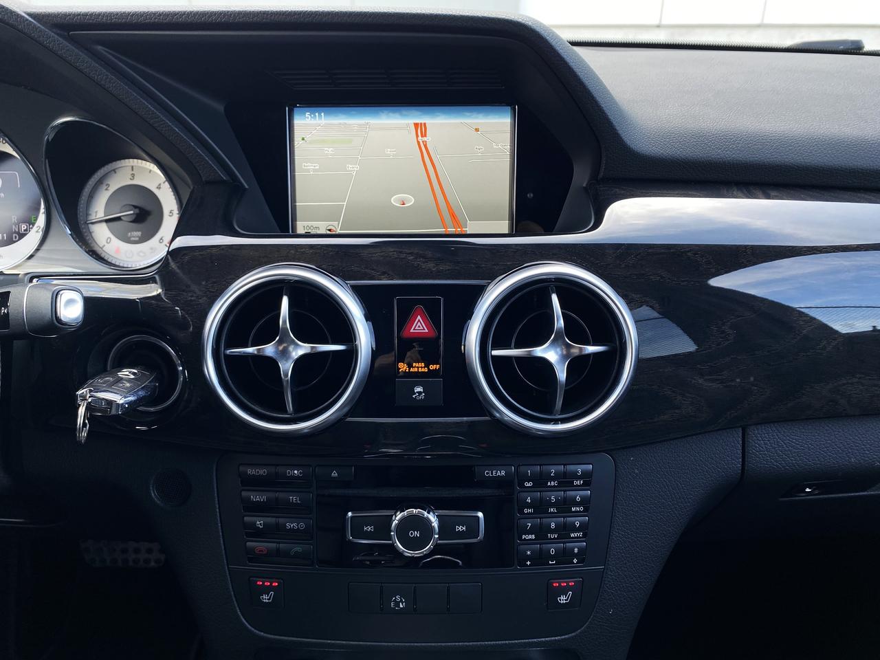 2015 Mercedes-Benz GLK-Class GLK250-4MATIC-BLUETEC-NAV-CAMERA-PANO ROOF-1 OWNER Photo