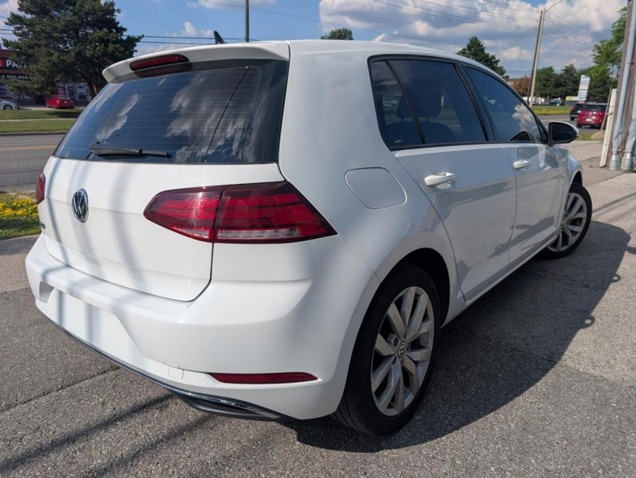 2021 Volkswagen Golf TSI * PANORAMIC ROOF * 2 SETS OF RIMS & TIRES * NA Photo