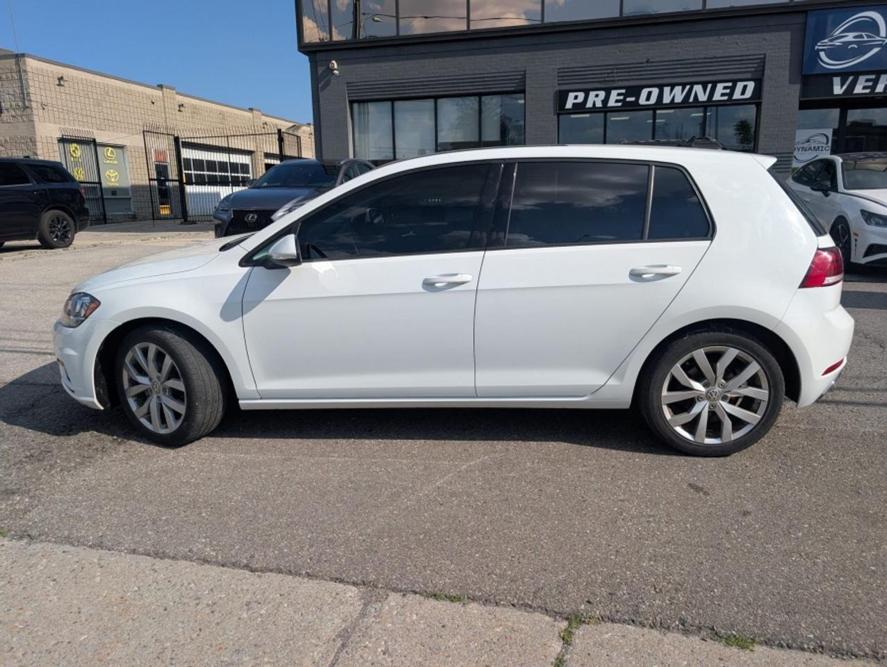 2021 Volkswagen Golf TSI * PANORAMIC ROOF * 2 SETS OF RIMS & TIRES * NA Photo
