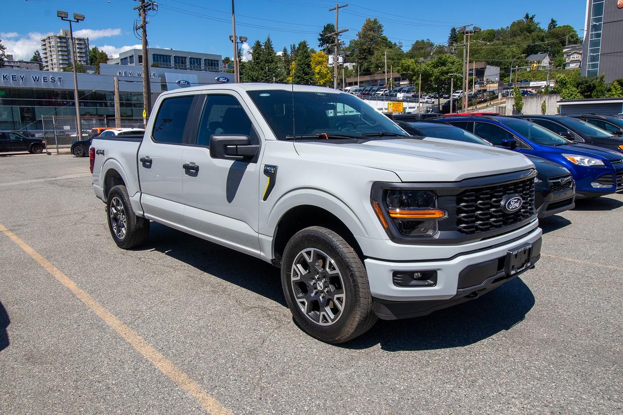 2024 Ford F-150 STX 4WD SuperCrew 5.5' Box Photo3
