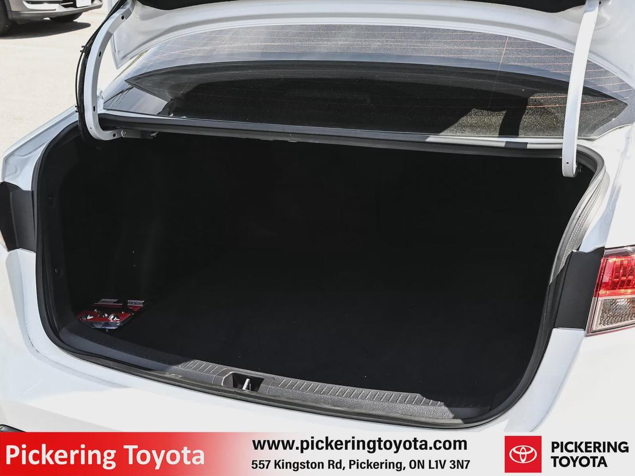 2025 Toyota Corolla Hybrid CVT LE Photo