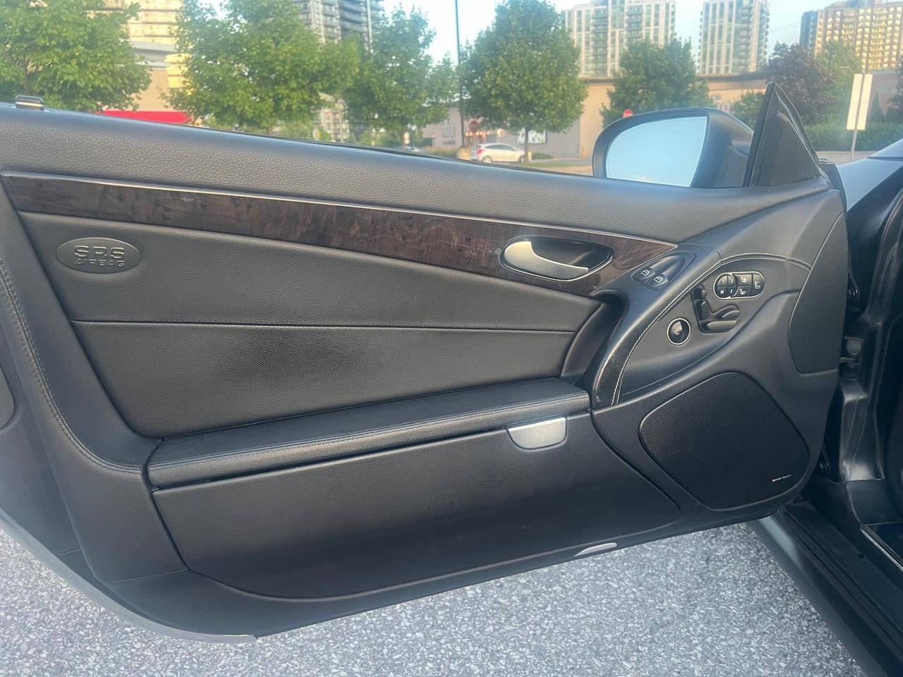2011 Mercedes-Benz SL-Class SL 550 Night Edition Photo