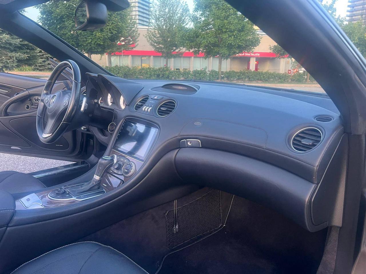 2011 Mercedes-Benz SL-Class SL 550 Night Edition Photo