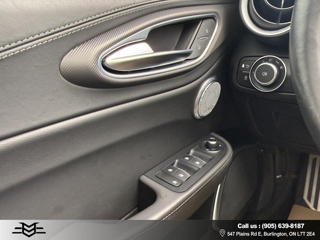 2022 Alfa Romeo Giulia VELOCE AWD - Blind Spot Monitor - Navigation !!! Photo