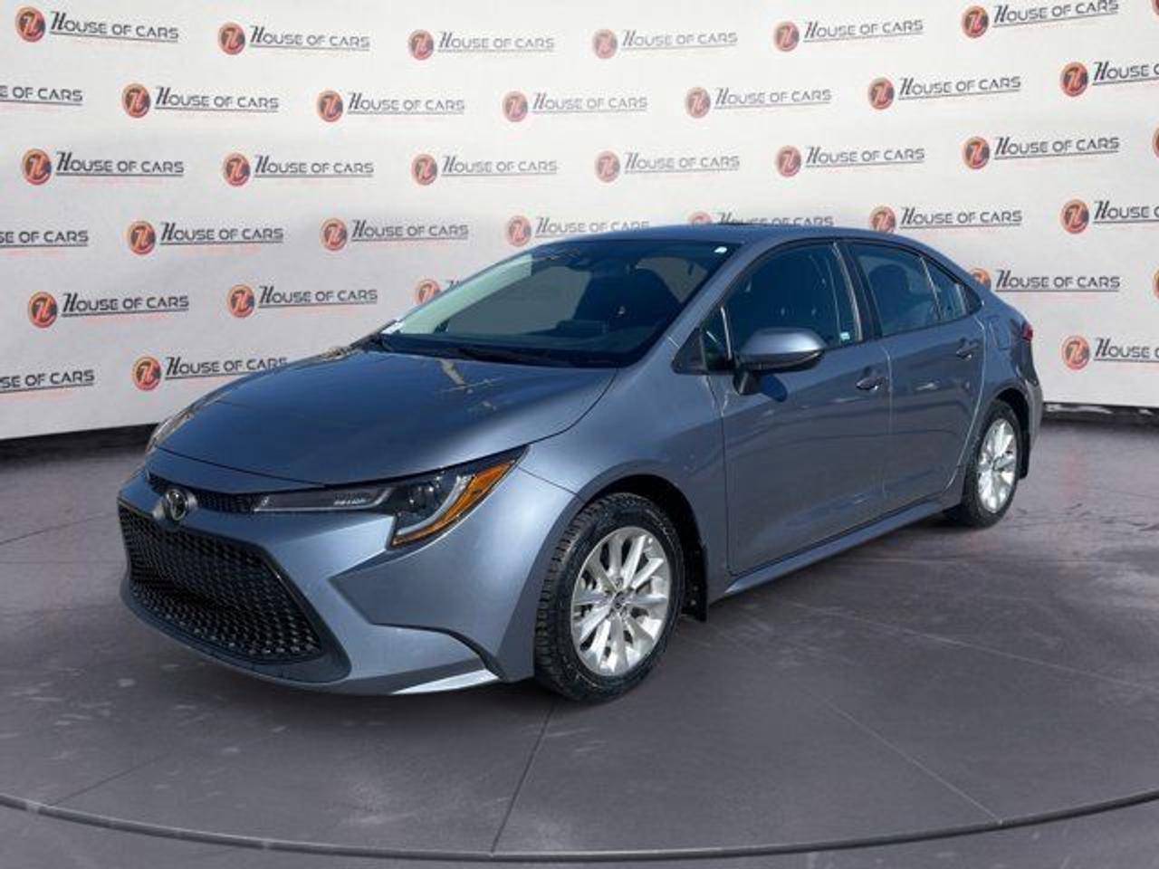 2022 Toyota Corolla LE - Photo #1
