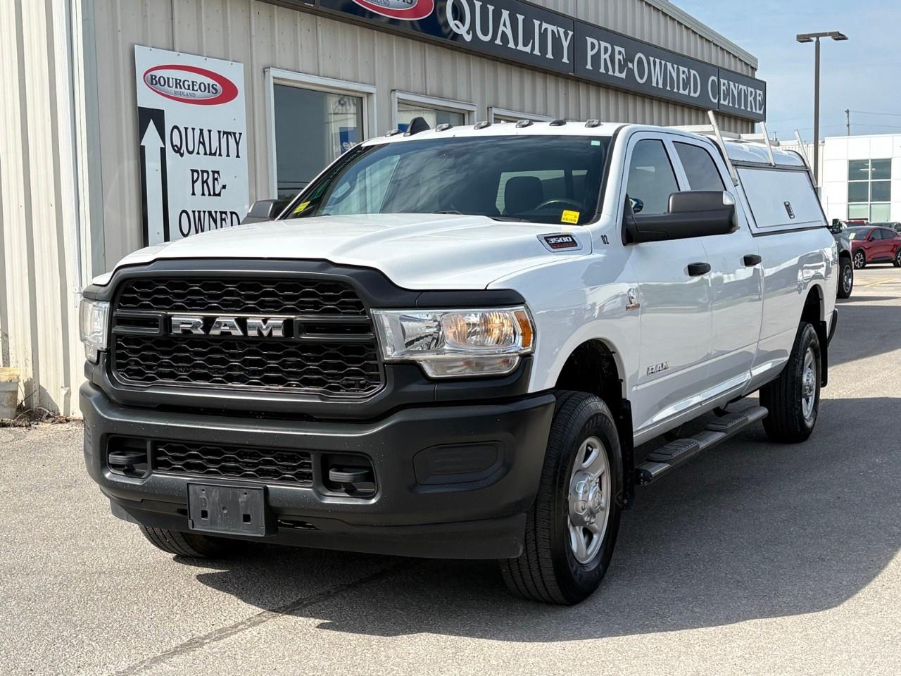 2022 RAM 3500 Tradesman 4x4 Crew Cab 8' Box Photo