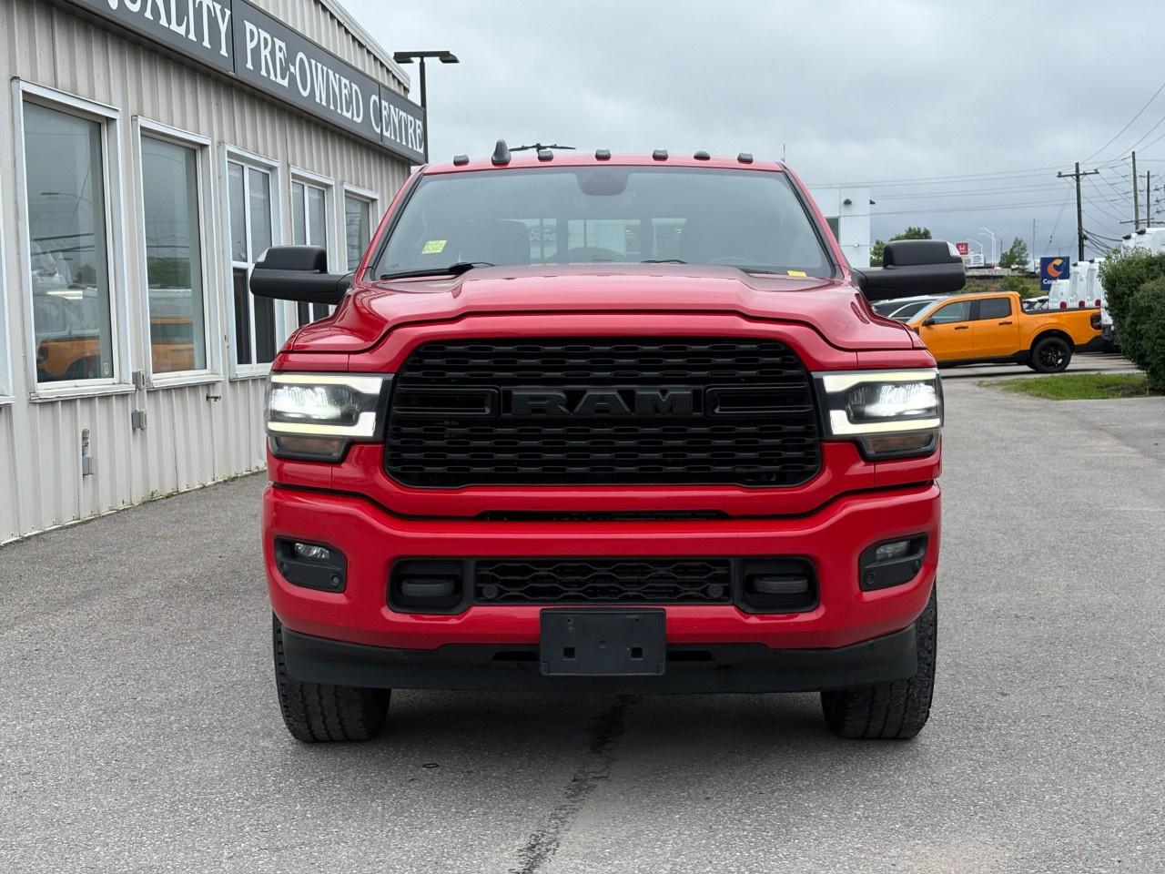 2022 RAM 3500 Big Horn 4x4 Crew Cab 6'4" Box Photo