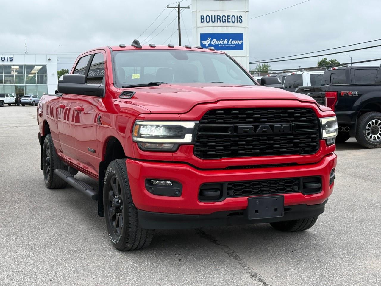 2022 RAM 3500 Big Horn 4x4 Crew Cab 6'4" Box Photo