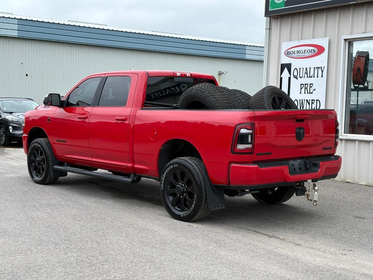 2022 RAM 3500 Big Horn 4x4 Crew Cab 6'4" Box Photo
