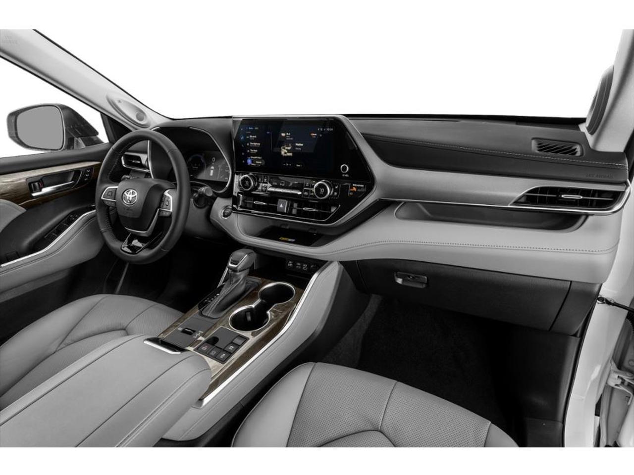 2025 Toyota Highlander Hybrid Limited Photo