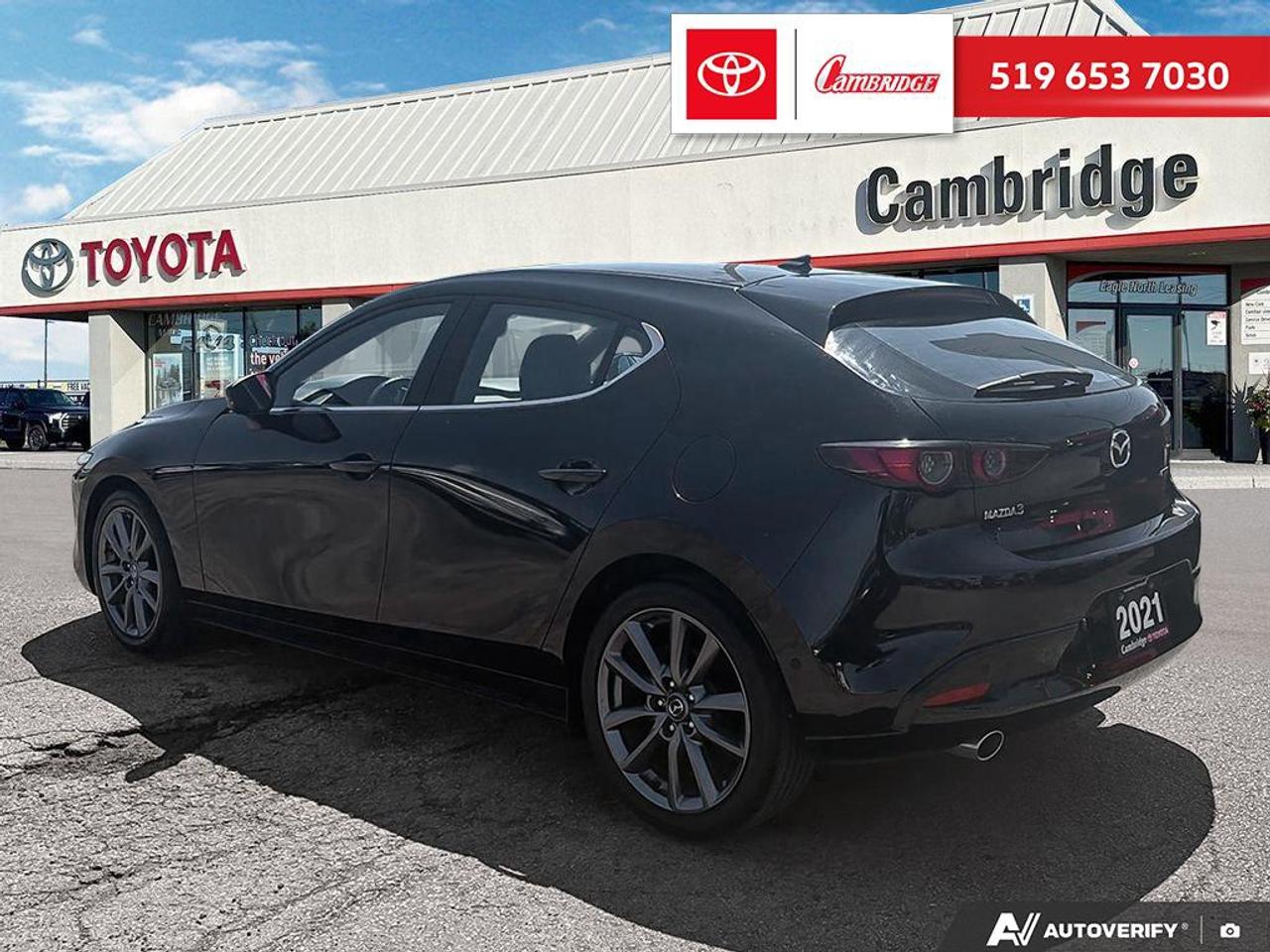 2021 Mazda MAZDA3 GT Photo3