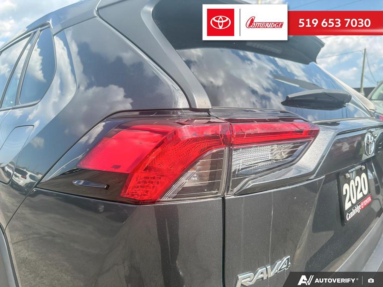 2020 Toyota RAV4 XLE Photo