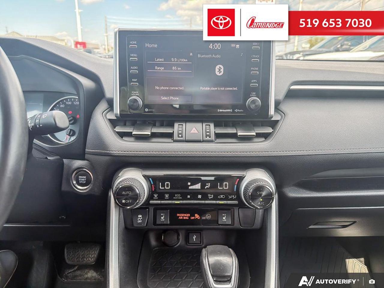 2020 Toyota RAV4 XLE Photo