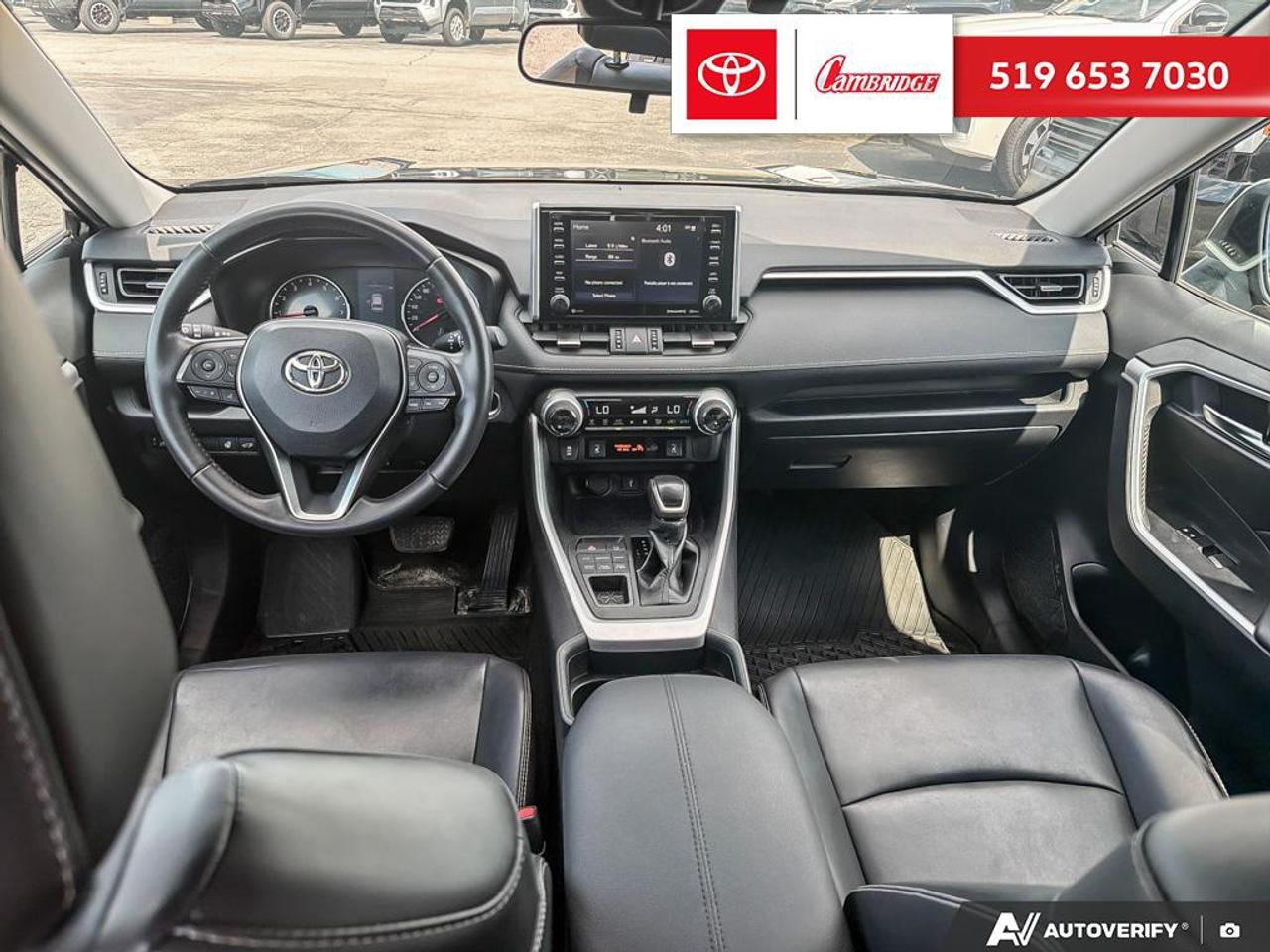2020 Toyota RAV4 XLE Photo
