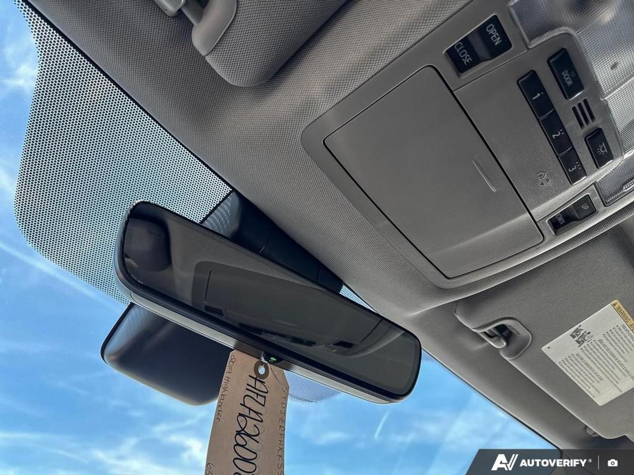 2019 Toyota Highlander XLE Photo