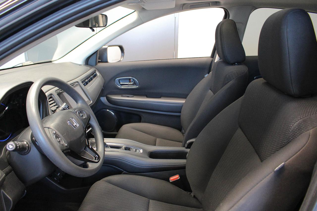 2016 Honda HR-V EX LOW KMS - HEATED FRONT SEATS - CD PLAYER Photo
