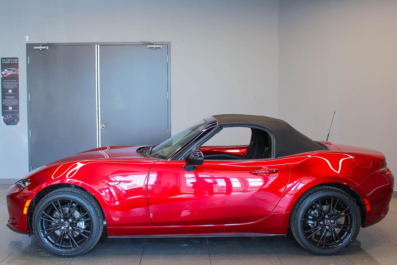 2025 Mazda Miata MX-5 GS-P AUTOMATIC - LOW KMS - SOFT TOP - BOSE AUDIO Photo