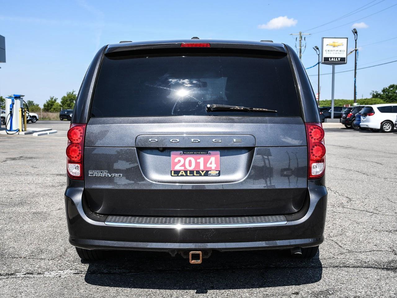 2014 Dodge Grand Caravan SE/SXT Photo
