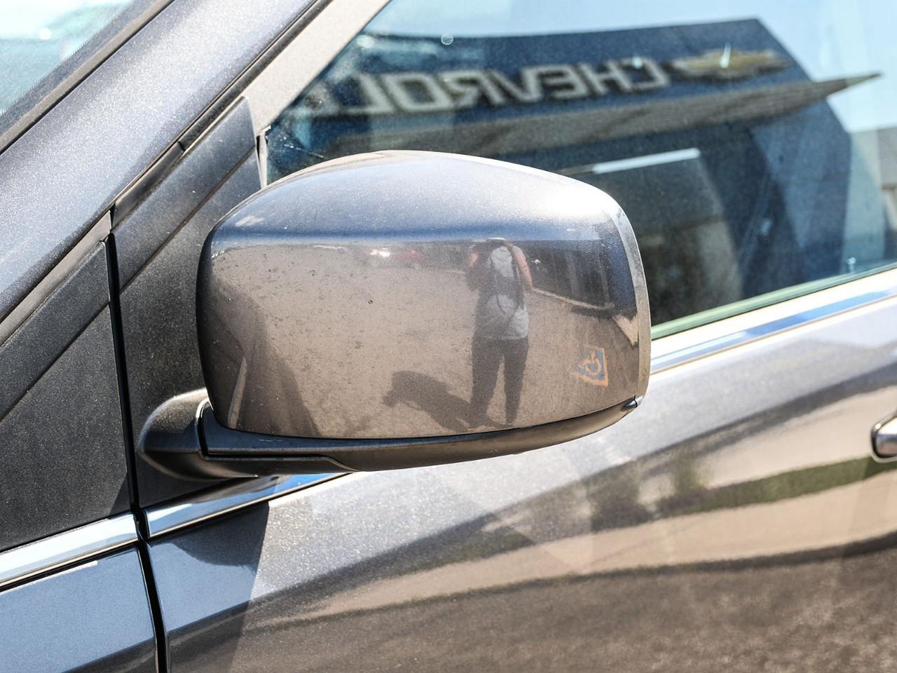 2014 Dodge Grand Caravan SE/SXT Photo