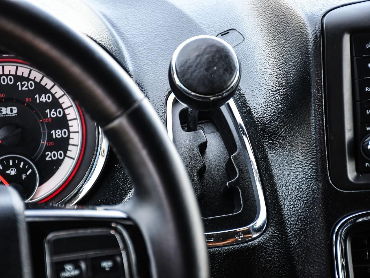 2014 Dodge Grand Caravan SE/SXT Photo