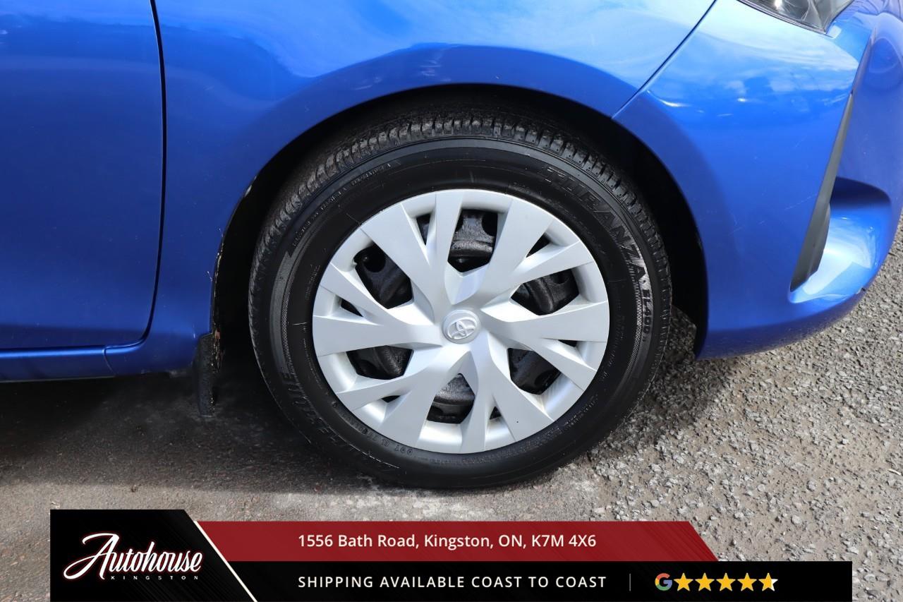 2018 Toyota Yaris LE REARVIEW CAMERA Photo