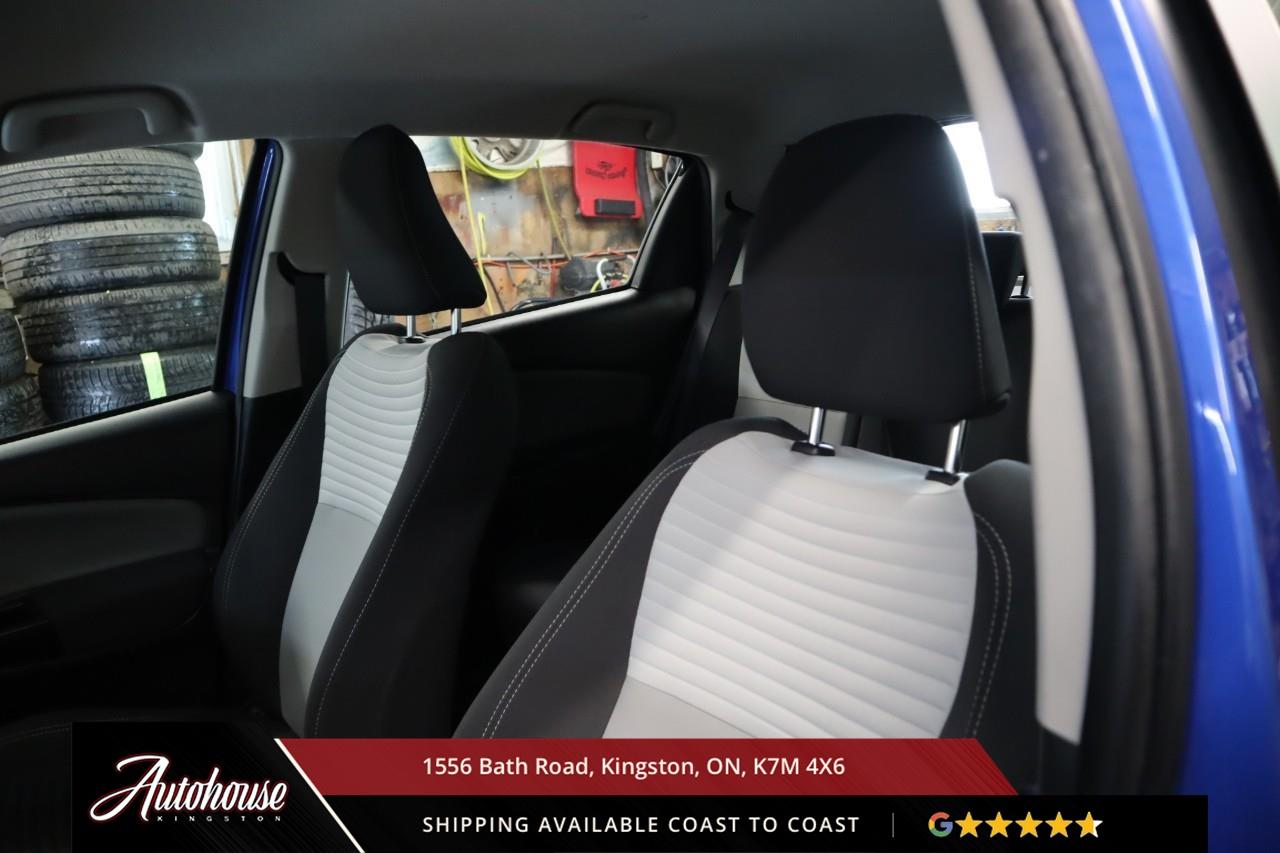 2018 Toyota Yaris LE REARVIEW CAMERA Photo