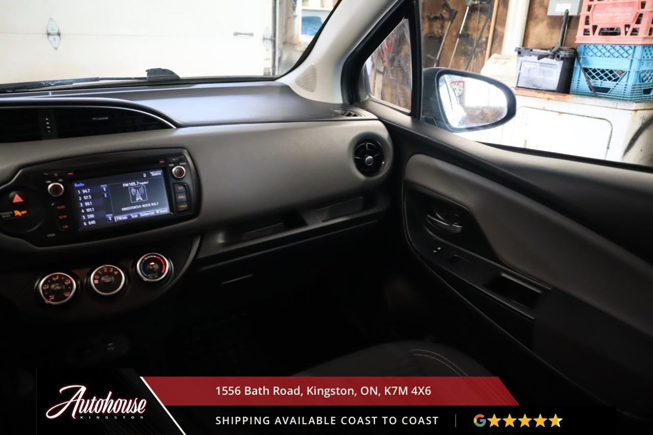 2018 Toyota Yaris LE REARVIEW CAMERA Photo