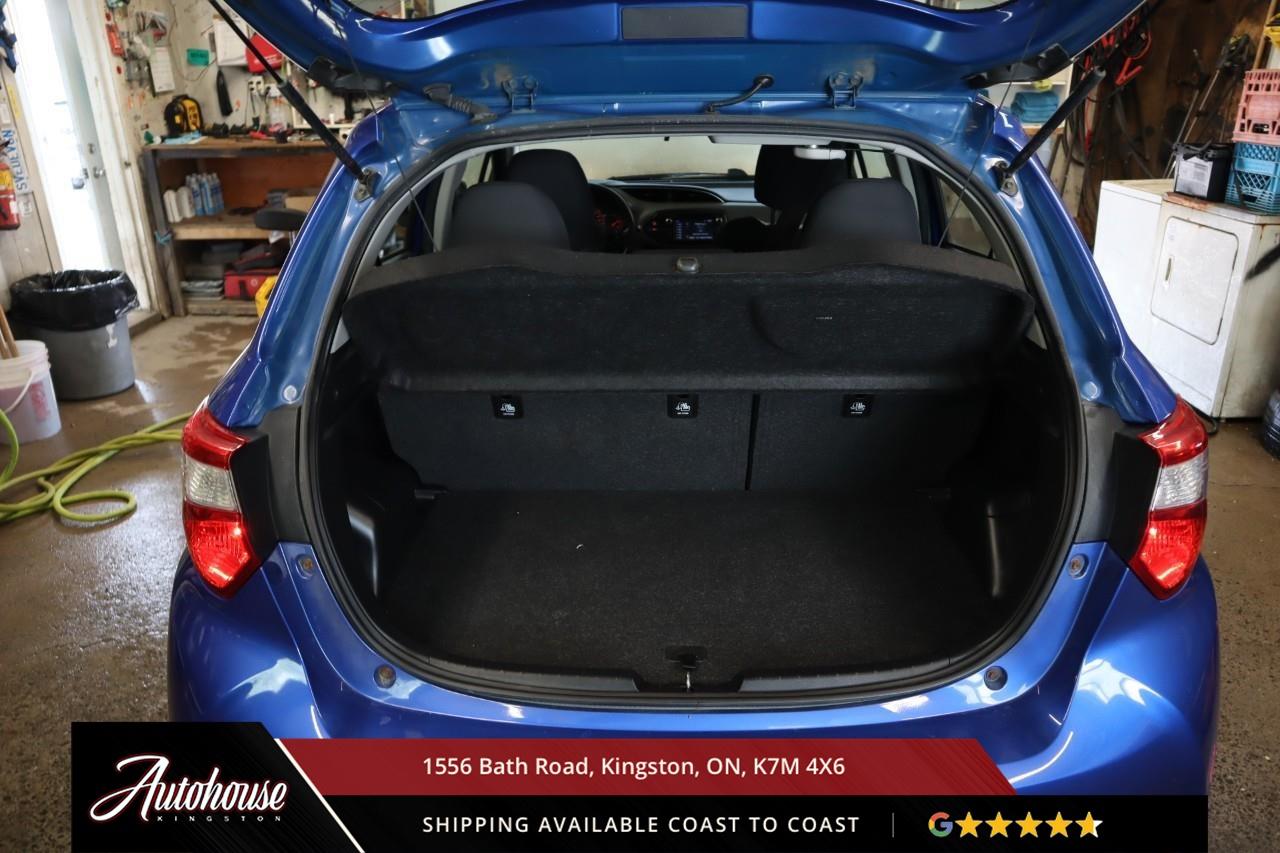 2018 Toyota Yaris LE REARVIEW CAMERA Photo