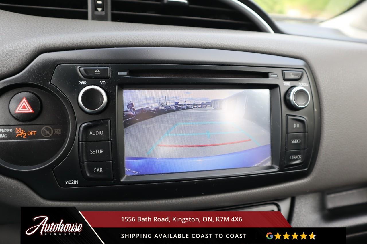 2018 Toyota Yaris LE REARVIEW CAMERA Photo