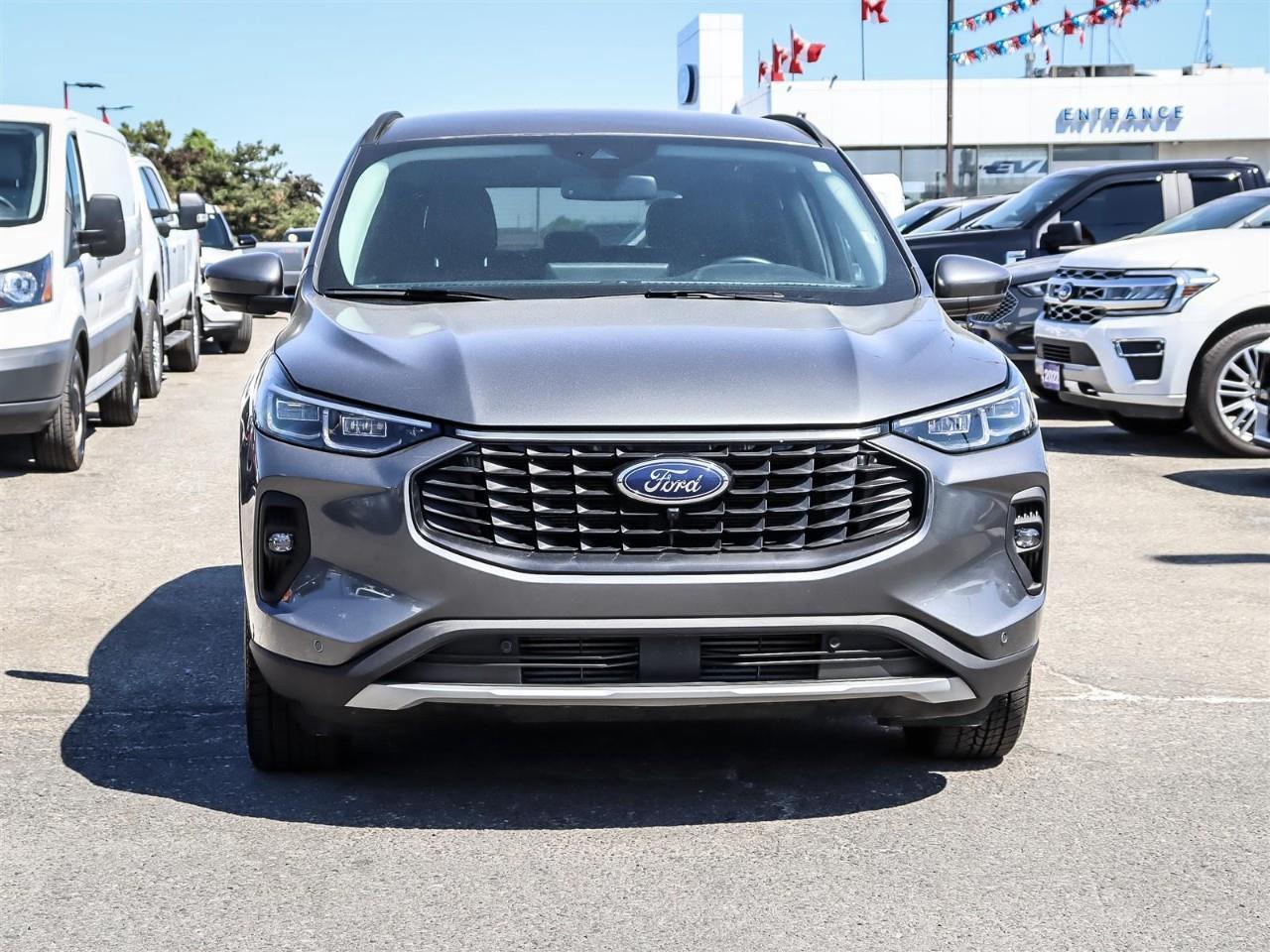 2024 Ford Escape Platinum AWD | Leather | Power Tail Gate | 2.0L | Photo2
