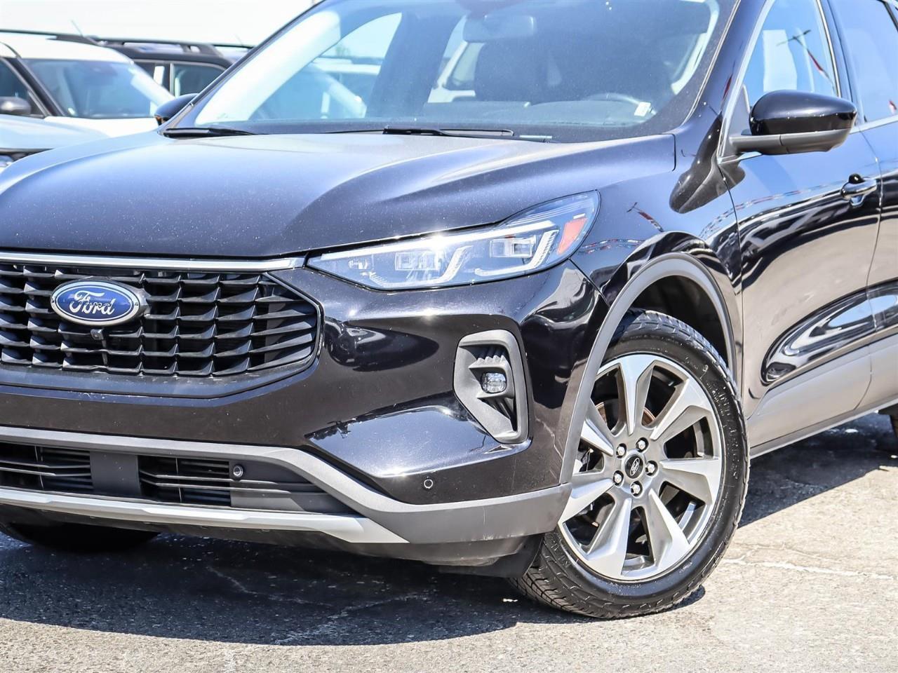 2024 Ford Escape Platinum AWD | Leather | Power Tail Gate | Photo