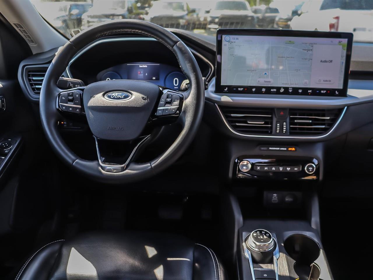 2024 Ford Escape Platinum AWD | Leather | Power Tail Gate | Photo