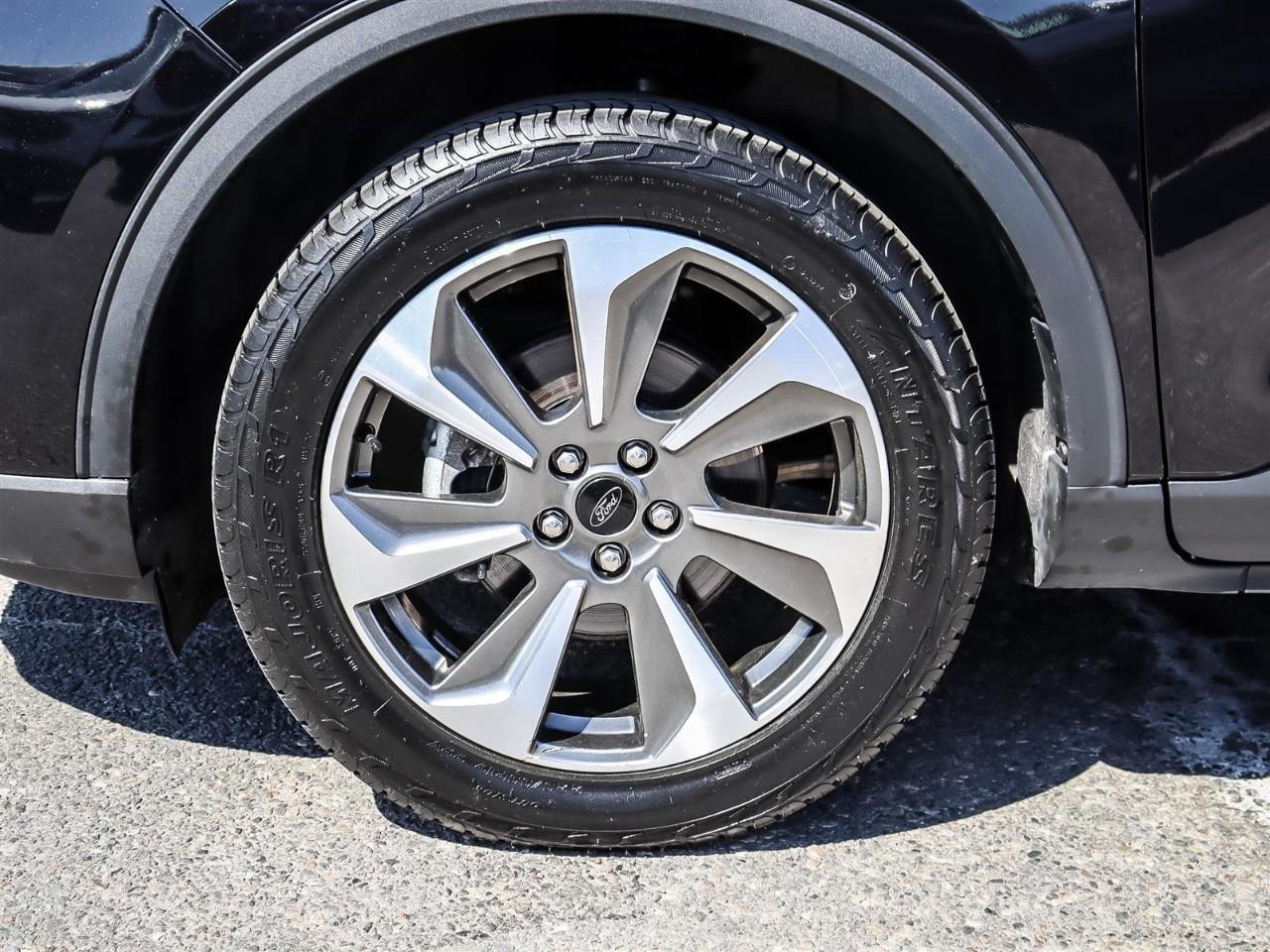 2024 Ford Escape Platinum AWD | Leather | Power Tail Gate | Photo