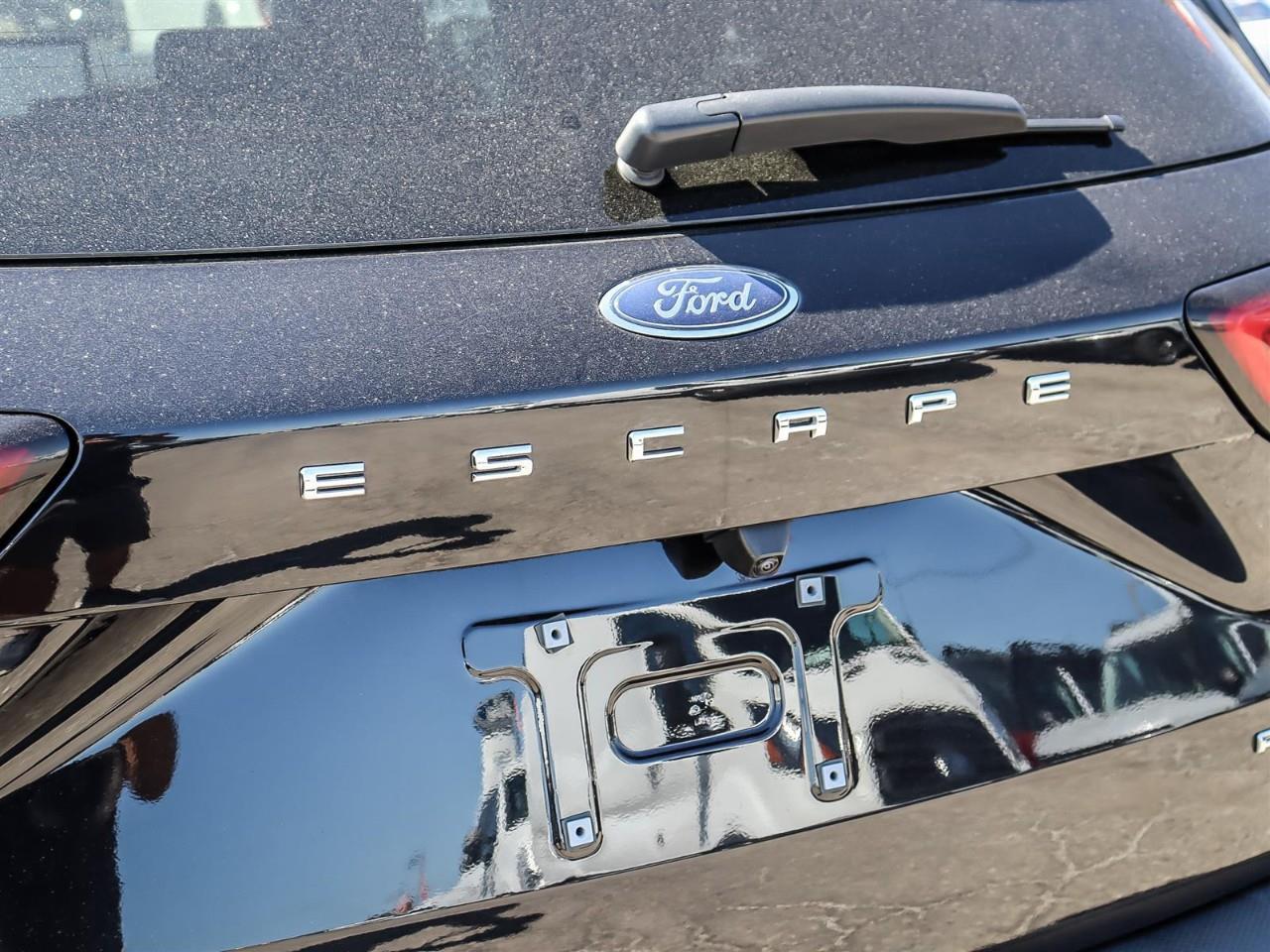 2024 Ford Escape Platinum AWD | Leather | Power Tail Gate | Photo