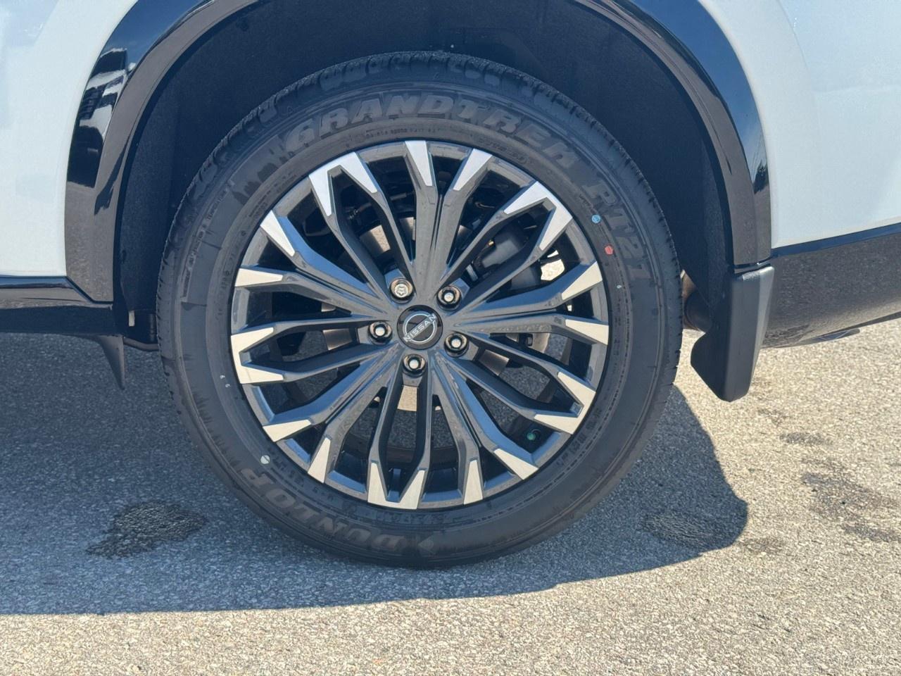 2026 Nissan Rogue AWD Platinum Photo