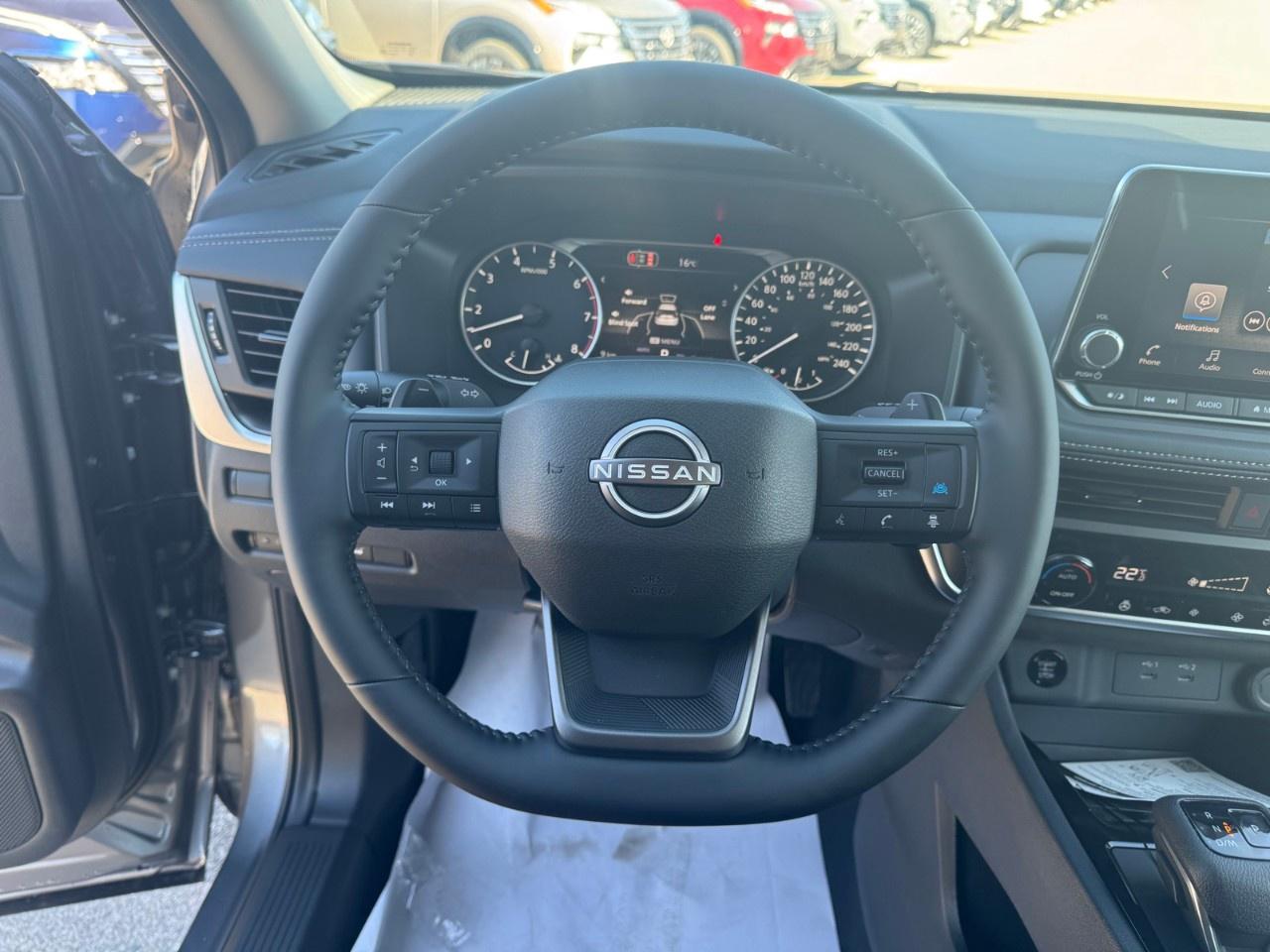 2026 Nissan Rogue AWD SV Moonroof Photo