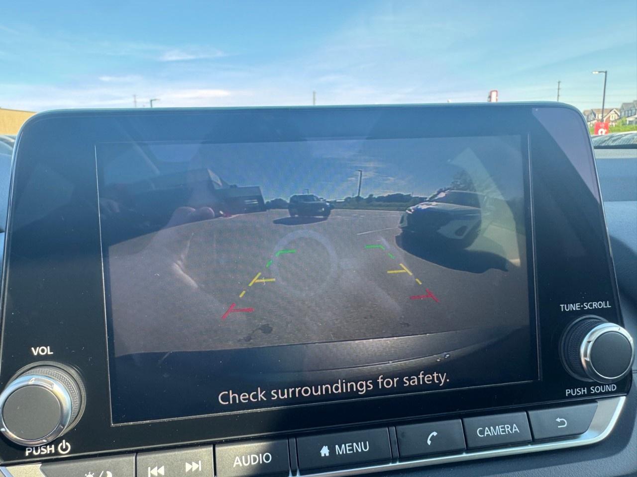 2026 Nissan Rogue AWD SV Moonroof Photo