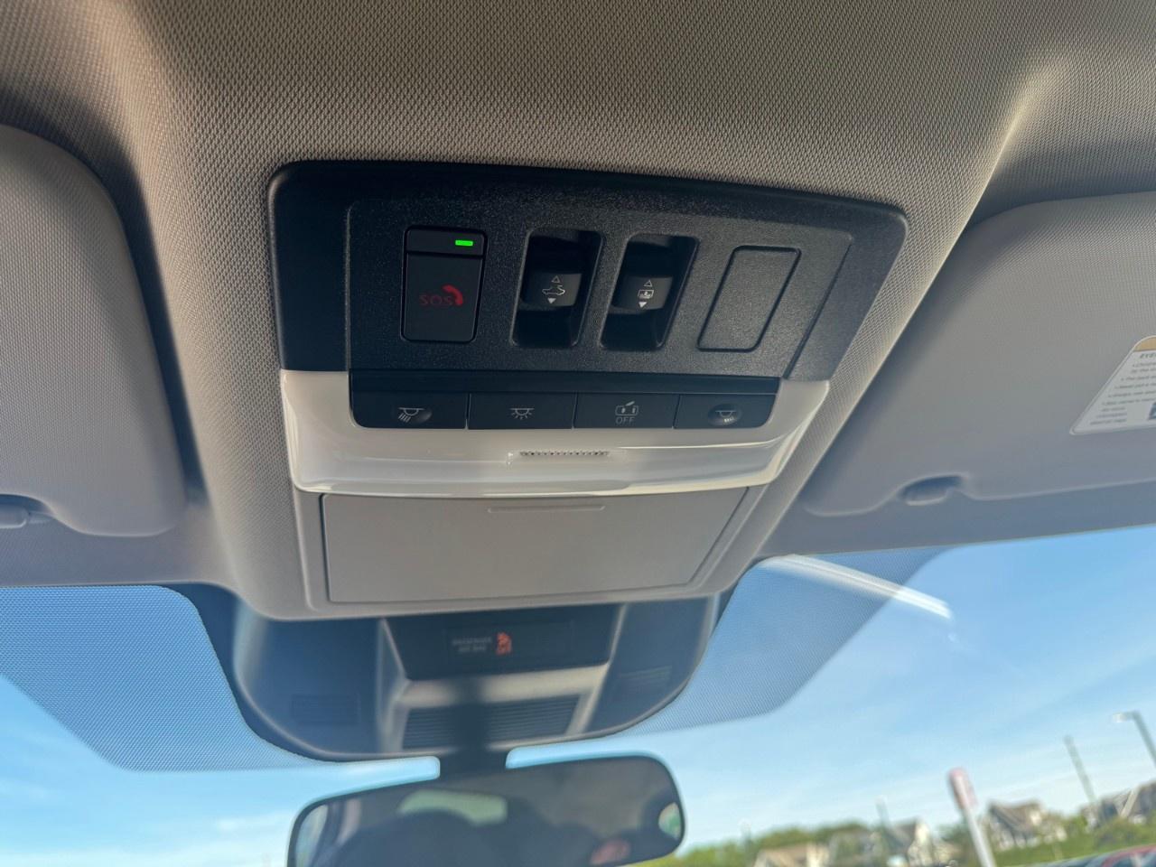 2026 Nissan Rogue AWD SV Moonroof Photo
